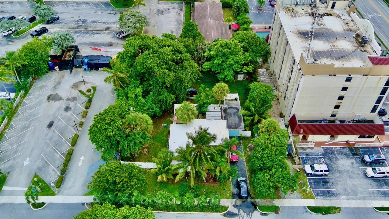 2040 E Hillsboro Boulevard, Deerfield Beach, Florida 33441