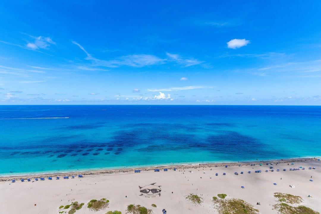 2700 N Ocean Drive 2203a, THE RITZ CARLTON RESIDENCE, Singer Island, פלורידה 33404, ארצות הברית של אמריקה