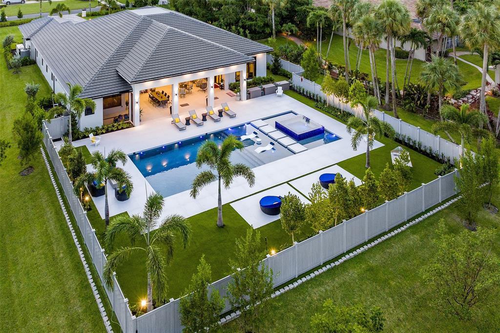 5824 NW 79th Way, Parkland, Florida 33067