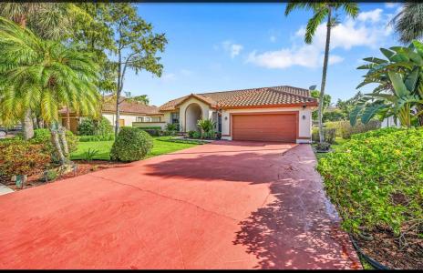 5200 NW 67th Ave, Lauderhill, Florida 33319