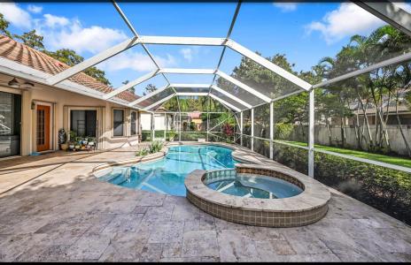 5200 NW 67th Ave, Lauderhill, Florida 33319