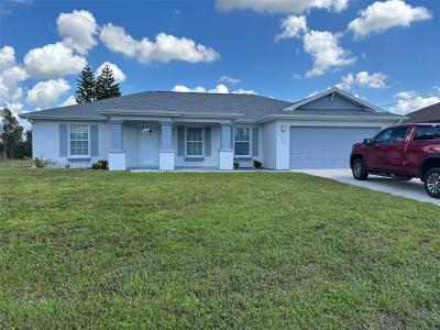 1517 Meadow, Lehigh Acres, Florida 33976, USA