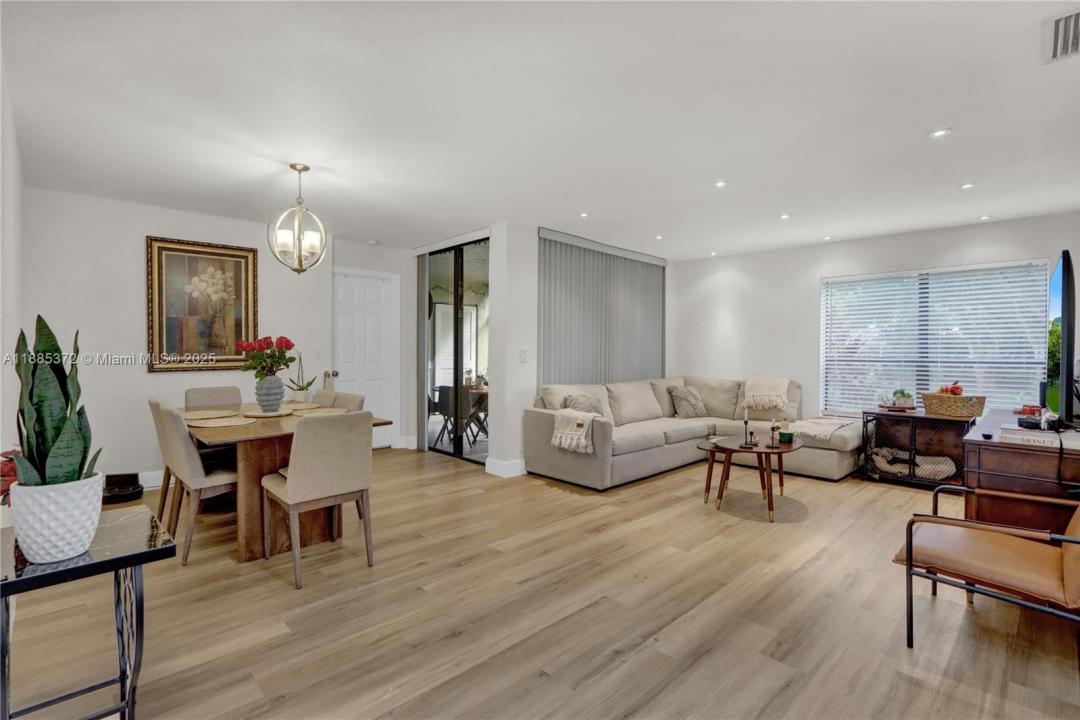 2505 NW 49th Ter 733, Coconut Creek, Florida 33063, Stati Uniti