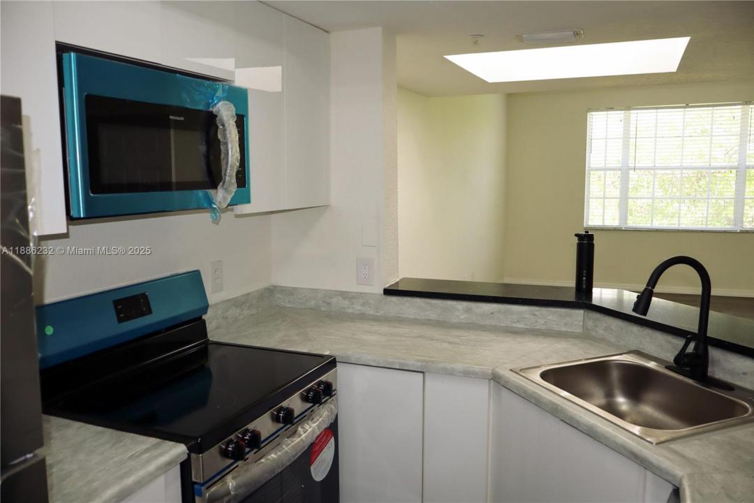 711 SW 148th Ave 412, Sunrise, פלורידה 33325, ארצות הברית של אמריקה