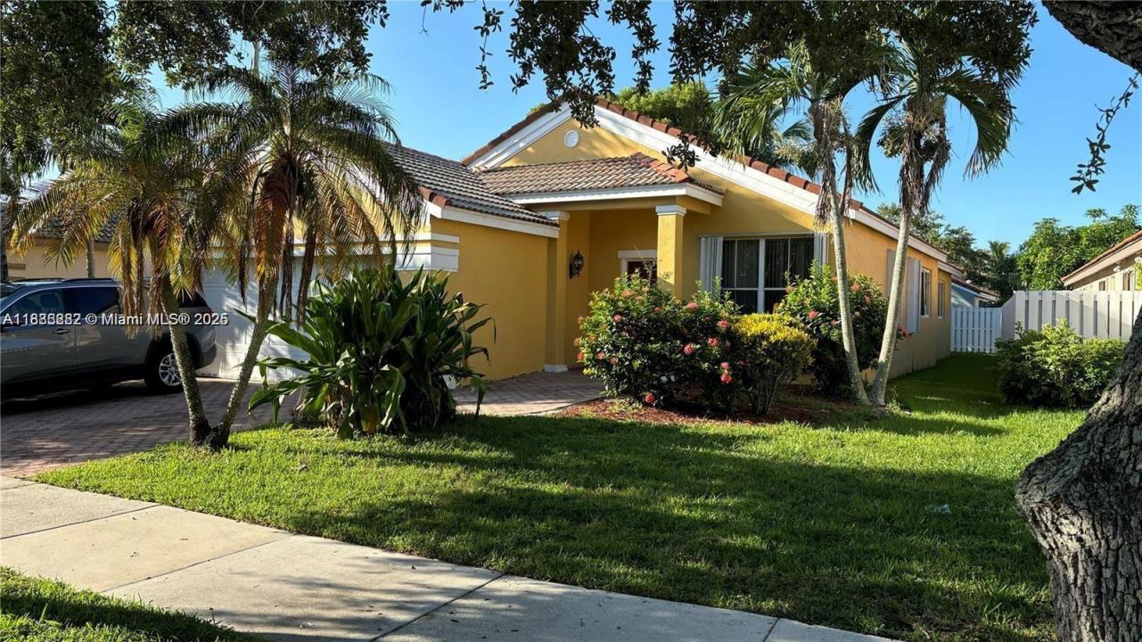 932 Falling Water Rd 932, Weston, فلوريدا 33326, الولايات المتحدة