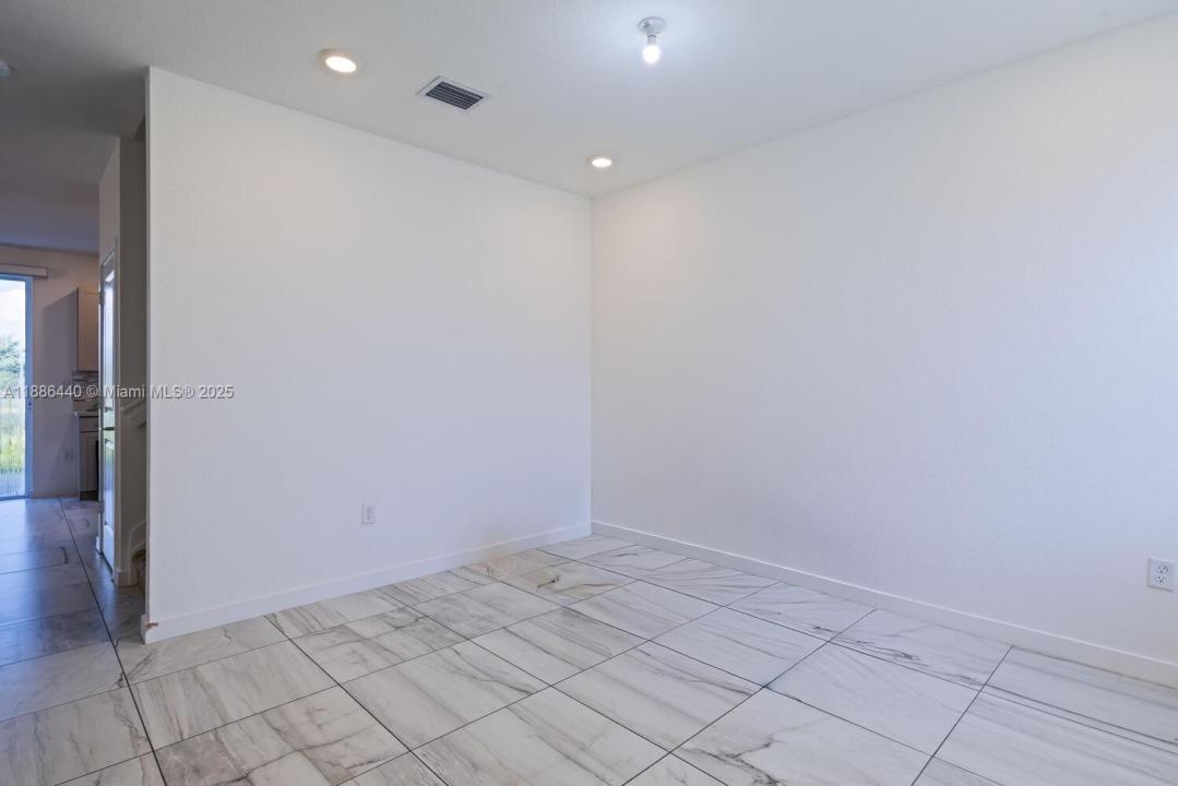 1014 SE 23rd Ave, Homestead, פלורידה 33035, ארצות הברית של אמריקה 