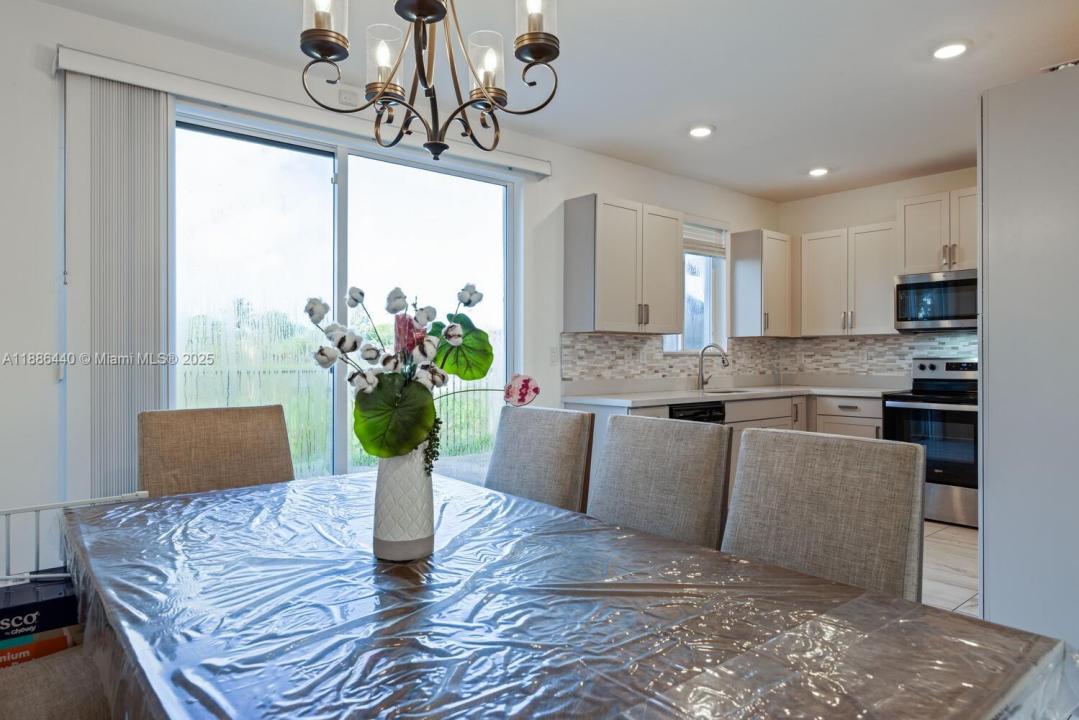 1014 SE 23rd Ave, Homestead, פלורידה 33035, ארצות הברית של אמריקה 