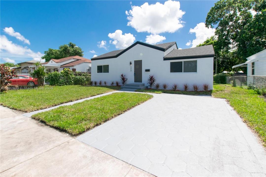 900 NW 64th St, Miami, فلوريدا 33150, الولايات المتحدة
