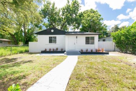 1420 NW 58th Ter, Miami, Florida 33142, USA