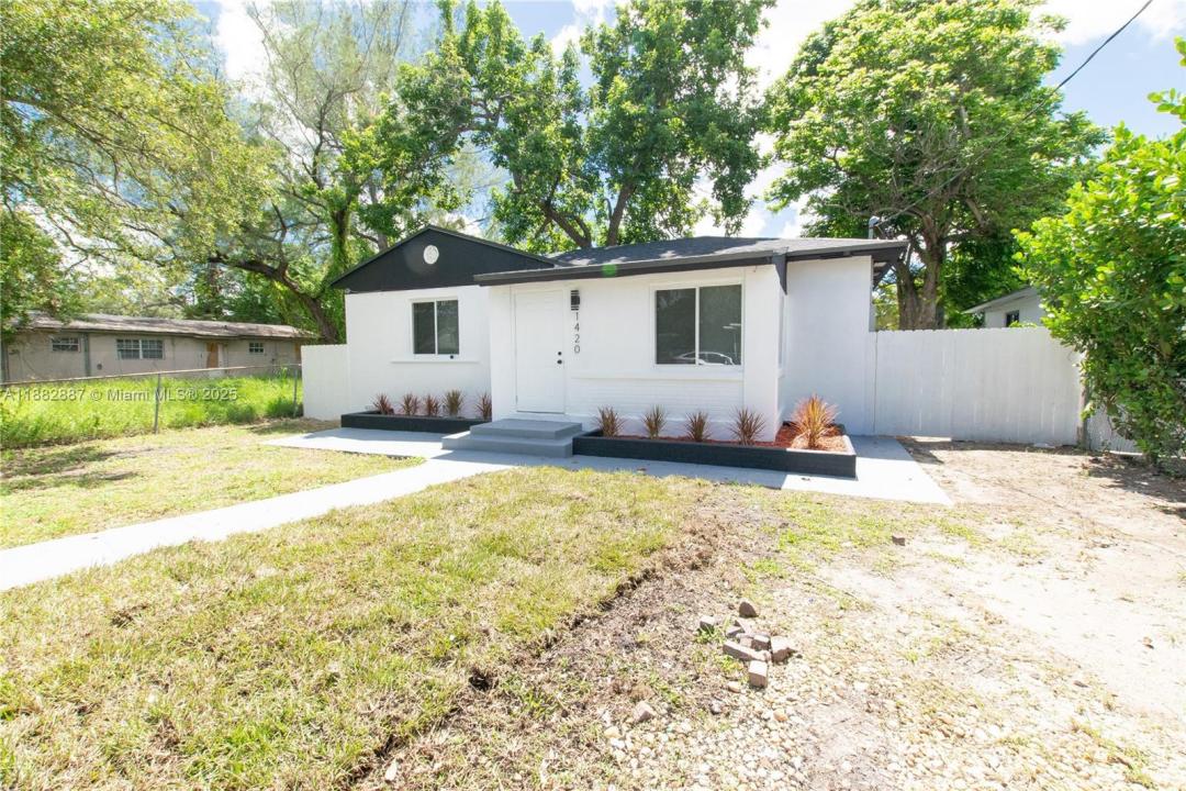 1420 NW 58th Ter, Miami, フロリダ 33142, アメリカ合衆国