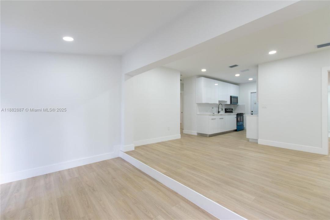 1420 NW 58th Ter, Miami, フロリダ 33142, アメリカ合衆国