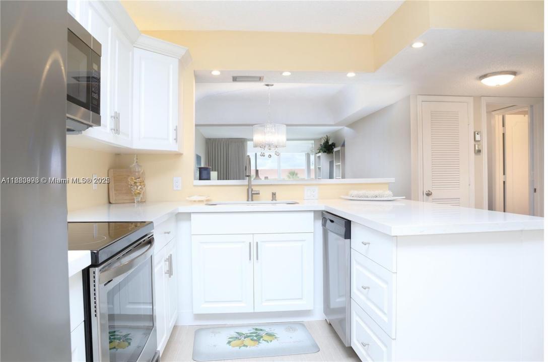 23099 N Barwood Ln N 304, Boca Raton, Floryda 33428, USA