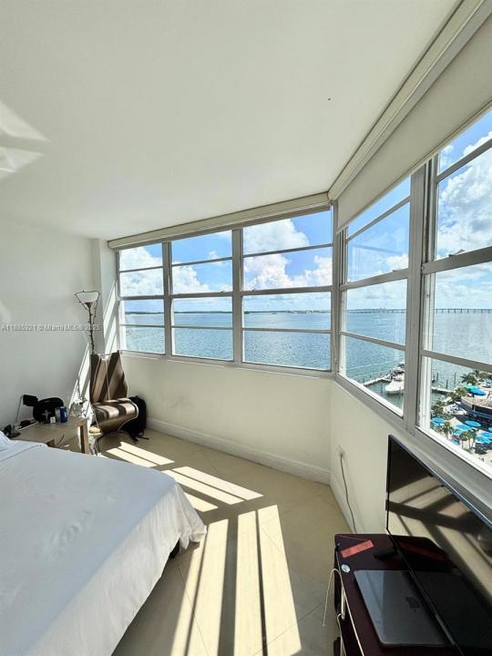 801 Brickell Bay Dr 1067, Miami, فلوريدا 33131, الولايات المتحدة