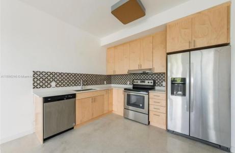 761 NW 1st St 301, Miami, Florida 33128, USA