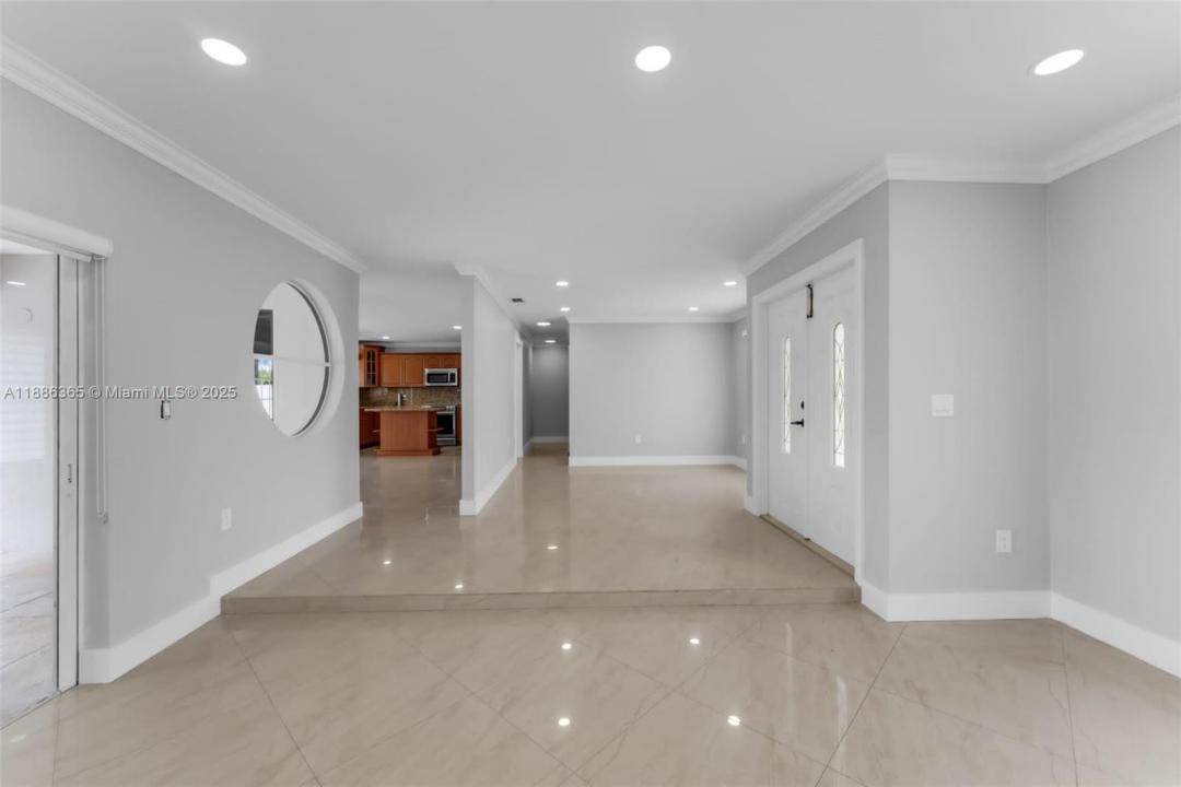 14481 SW 150th St, Miami, Флорида 33186, Соединенные Штаты