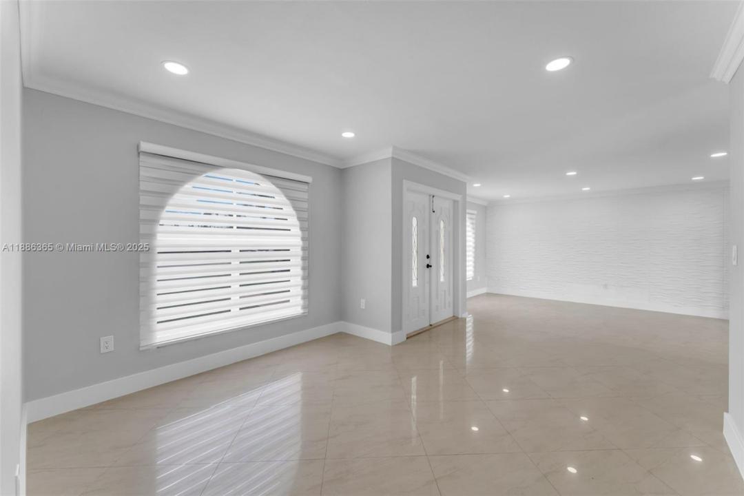 14481 SW 150th St, Miami, Флорида 33186, Соединенные Штаты