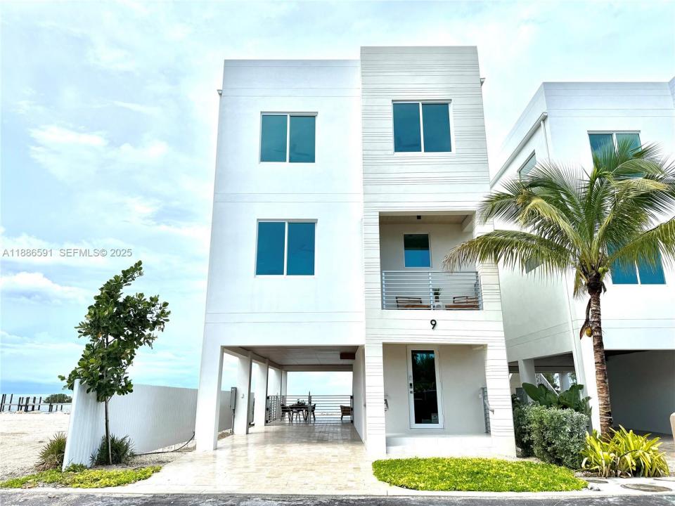 990 41st Gulf Street 9, Floride 33050, États-Unis