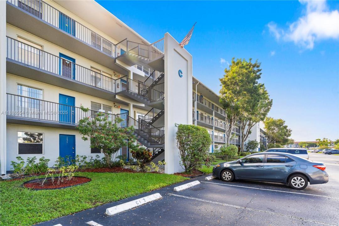 301 SW 135th Ave 105C, Pembroke Pines, Flórida 33027, Estados Unidos