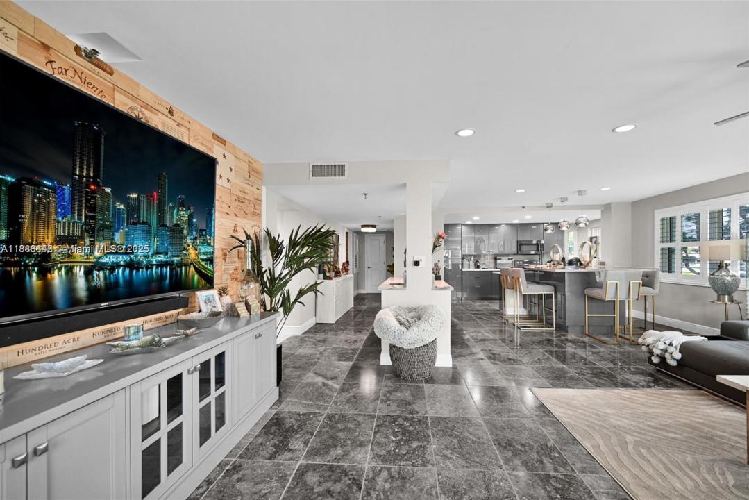 372 Golfview Rd 201, North Palm Beach, فلوريدا 33408, الولايات المتحدة
