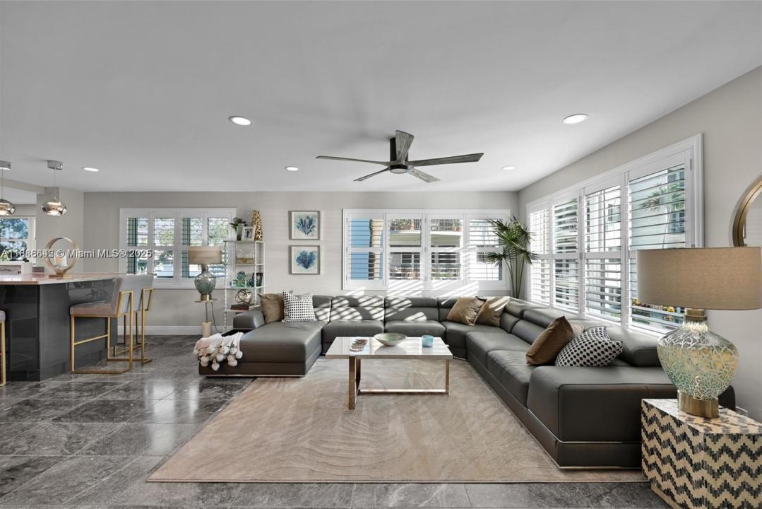 372 Golfview Rd 201, North Palm Beach, فلوريدا 33408, الولايات المتحدة