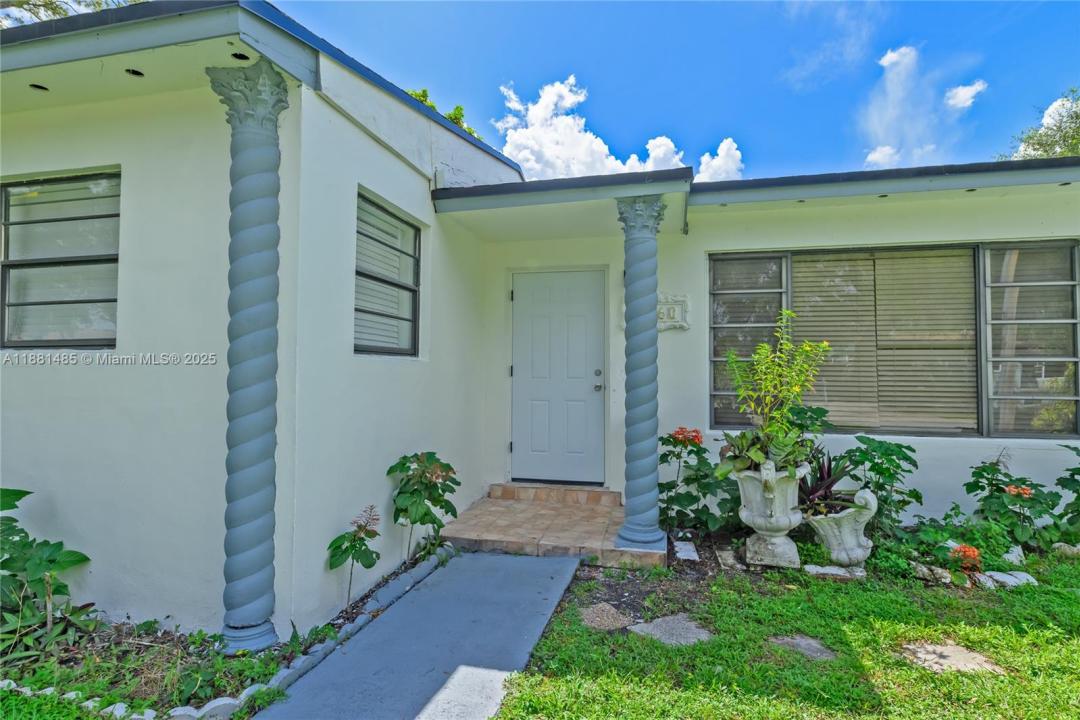 2960 NW 165th St, Miami Gardens, 佛罗里达州 33054, 美国