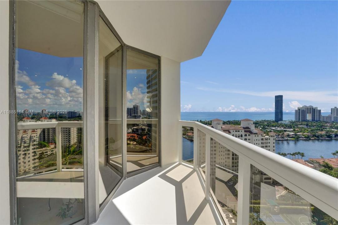 20185 E Country Club Dr 2304, Aventura, 佛羅里達州 33180, 美國