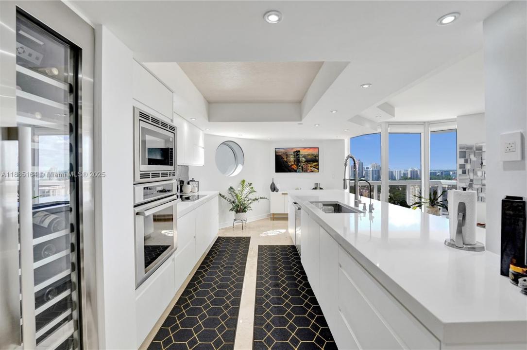 20185 E Country Club Dr 2304, Aventura, 佛羅里達州 33180, 美國
