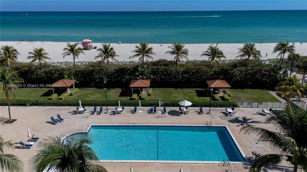2625 Collins Ave 608, Miami Beach, Florida 33140, USA