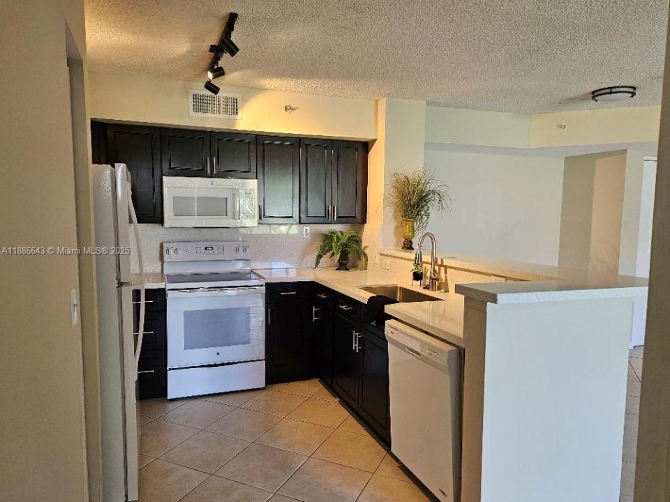 7904 Sonoma Springs Cir 106, Lake Worth, Floride 33463, États-Unis