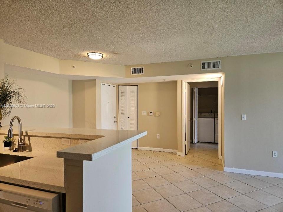 7904 Sonoma Springs Cir 106, Lake Worth, Floride 33463, États-Unis