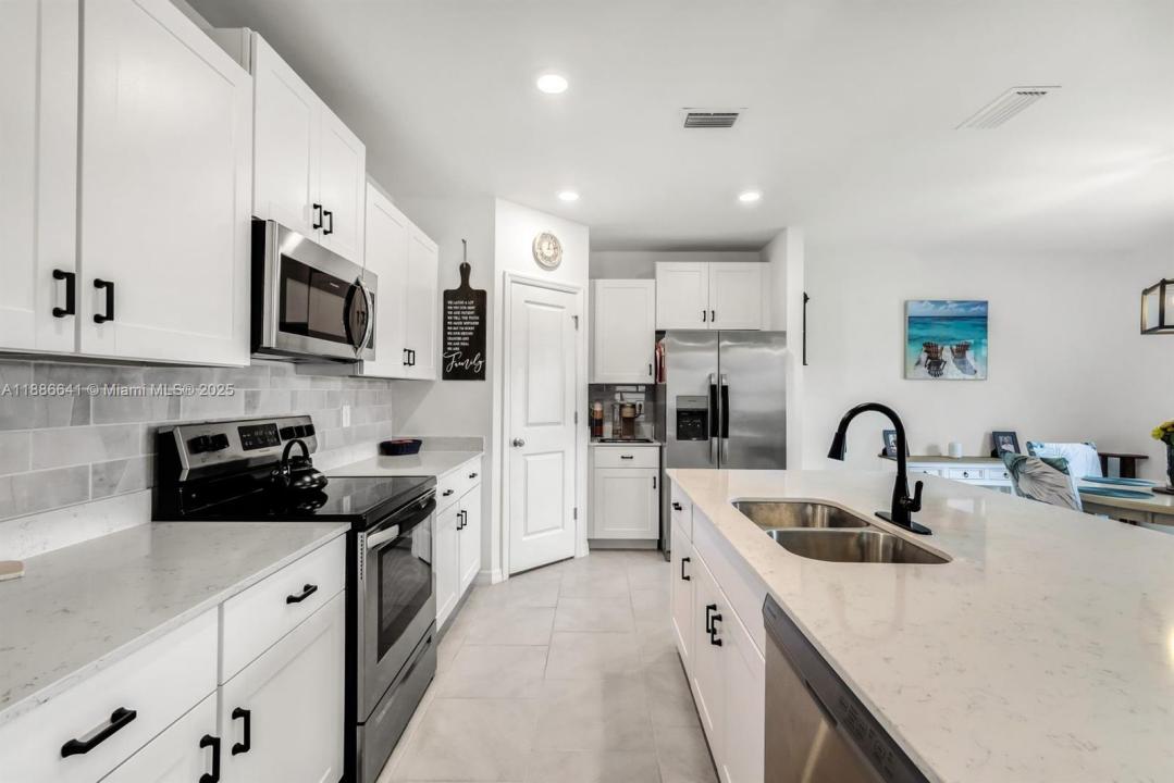 17812 Belforte, Other City - In The State Of Florida, Floryda 33917, USA