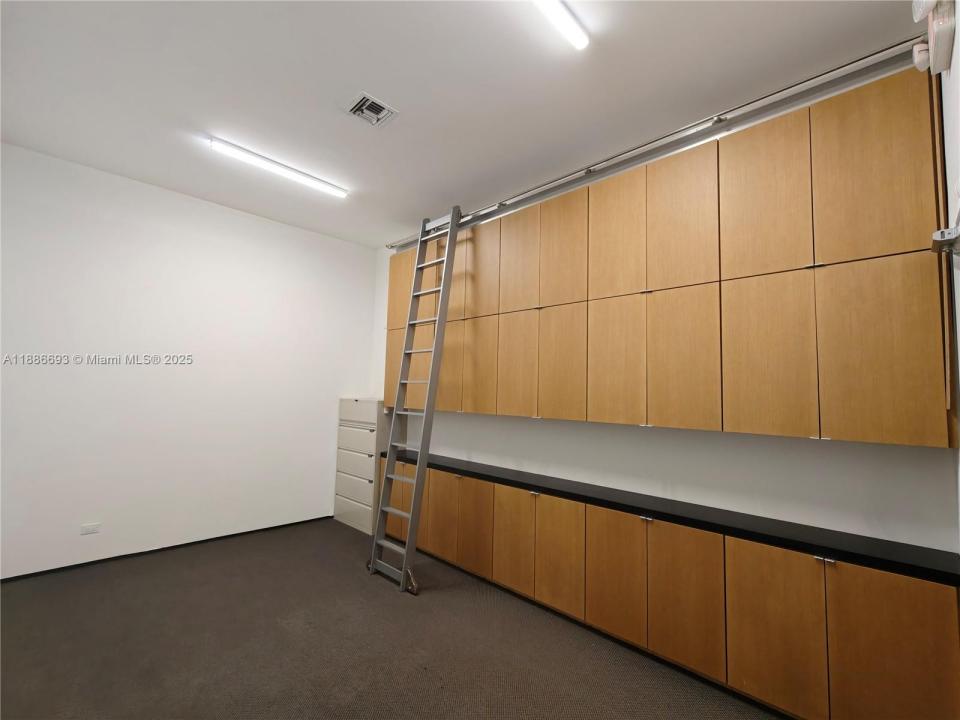 5900 NW 2nd Ave Suite 1, Miami, Florida 33127, Estados Unidos