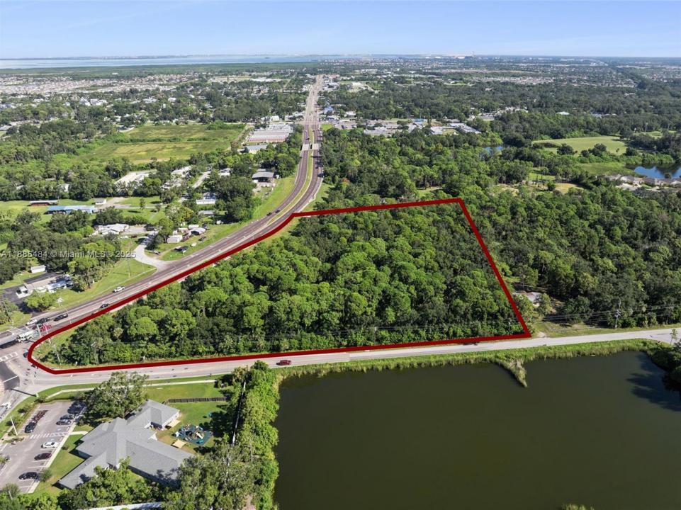 US Hwy 41, Other City - In The State Of Florida, Florida 33570, Stati Uniti