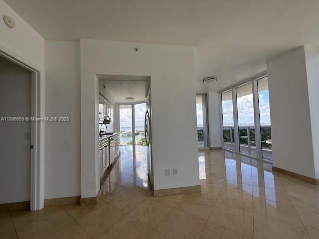 4775 Collins Ave 2507, Miami Beach, Florida 33140