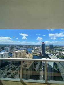 1800 S Ocean Dr 2909, Hallandale Beach, Florida 33009, USA