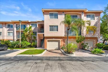 2021 SE 10th Ave 212, Fort Lauderdale, Florida 33316, USA