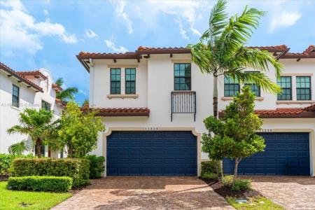 11326 SW 16th St, Pembroke Pines, Florida 33025, USA