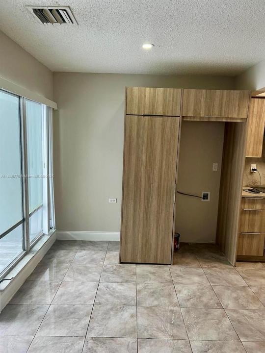 341 S 23rd Way S 341, West Palm Beach, フロリダ 33406, アメリカ合衆国