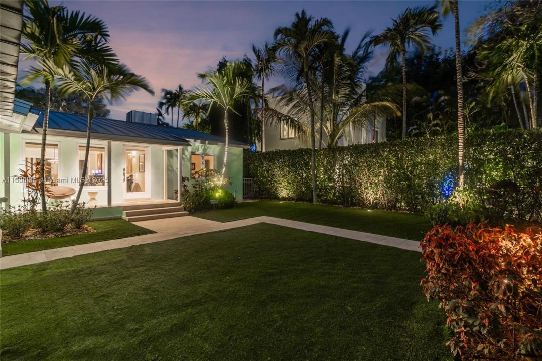 3435 Royal Palm Ave, Miami Beach, Florida 33140