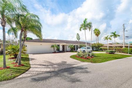 1912 Ocean Mist Dr, Lauderdale By The Sea, Florida 33062, HOA KỲ