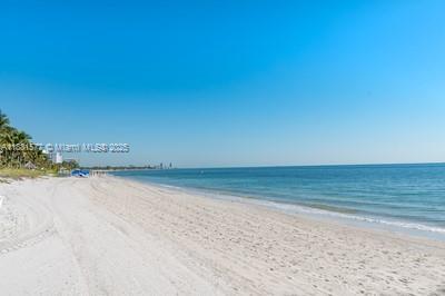 609 Ocean Dr 8G, Key Biscayne, Florida 33149, USA