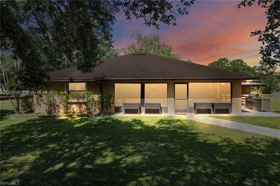 326 McArthur, Lehigh Acres, Flórida 33936, Estados Unidos