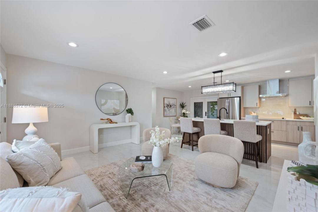 4932 NW 173rd Dr, Miami Gardens, 佛羅里達州 33055, 美國