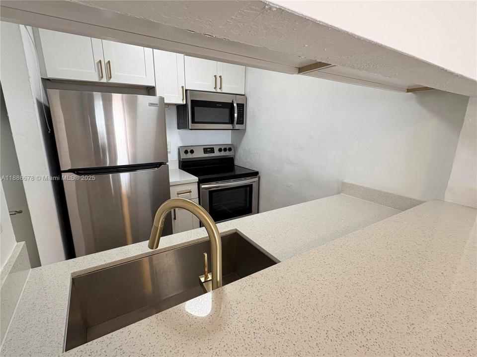 505 NE 30th St 501, Miami, Flórida 33137, Estados Unidos