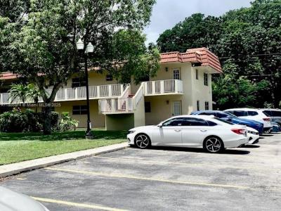 14901 SW 4th st 9A, Pembroke Pines, Florida 33027, USA