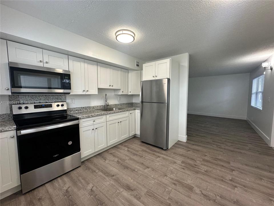 2500 Johnson St 10, Hollywood, フロリダ 33020, アメリカ合衆国