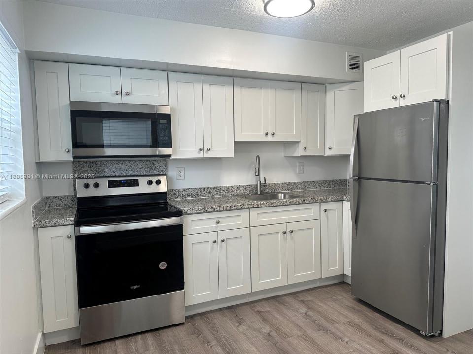 2500 Johnson St 10, Hollywood, フロリダ 33020, アメリカ合衆国