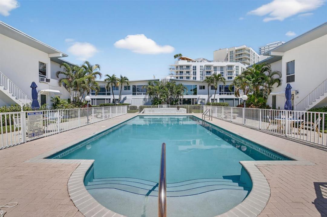 425 Bayshore Dr d-3, Fort Lauderdale, 佛罗里达州 33304, 美国