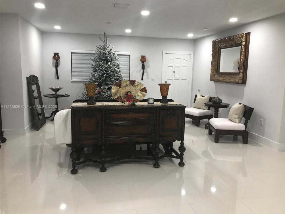 3880 NW 179th St, Miami Gardens, Flórida 33055, Estados Unidos