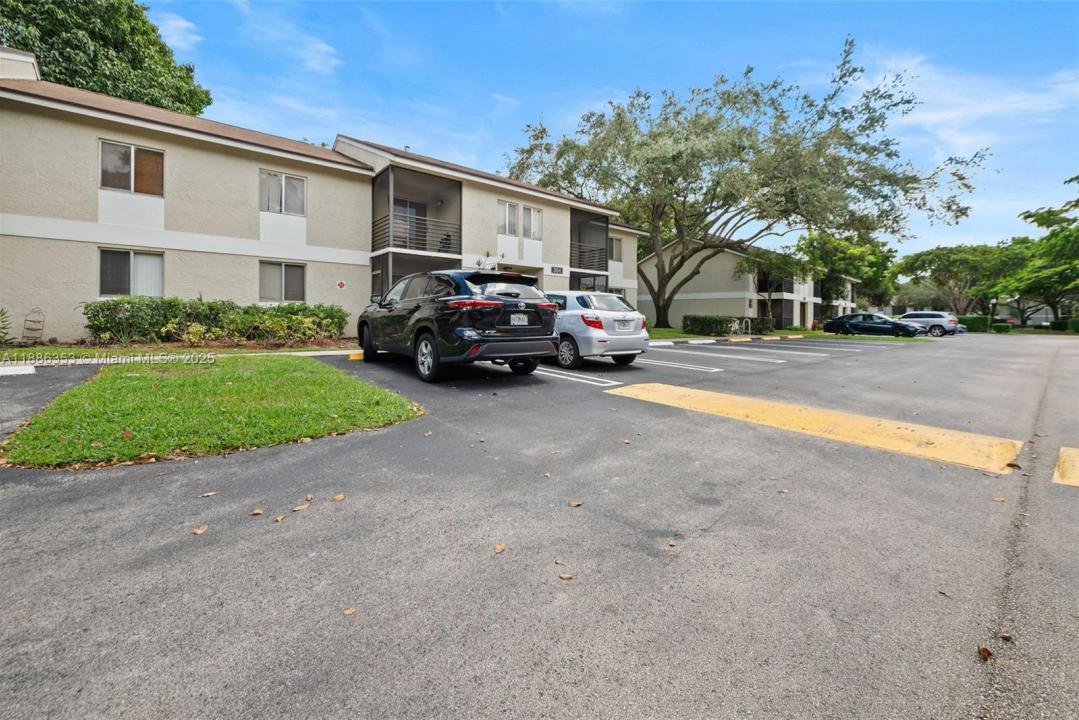 504 Gardens Drive 203, Pompano Beach, Florida 33069, HOA KỲ